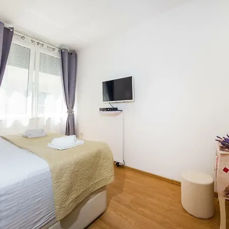 아파트 Lara 자다르